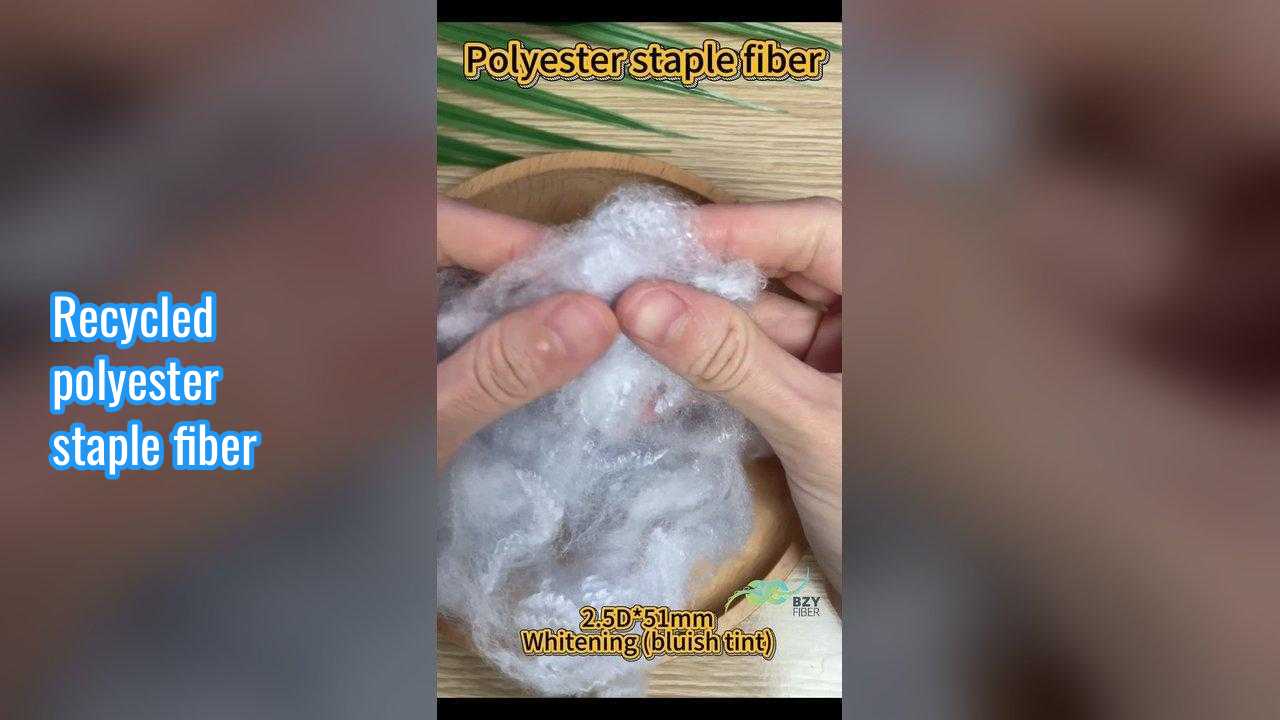 Harga yang bagus Serat stapel poliester daur ulang 2.5D Pemutihan (rona kebiruan) Cocok untuk pembuatan benang Bahan baku berkualitas tinggi on line