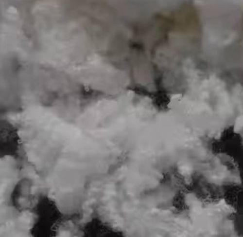 Berita perusahaan terbaru tentang Apa Itu Serat Staple Poliester dan Bagaimana Cara Membuatnya?