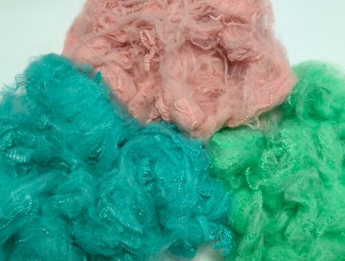 Berita perusahaan terbaru tentang Perbedaan antara pulp aramid dan serat aramid yang diwarnai cair