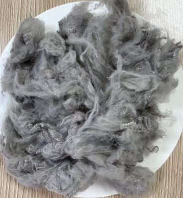 Harga yang bagus Serat Stapel Poliester Daur Ulang 1.5D 38mm Abu-abu Terang Perlindungan UV on line