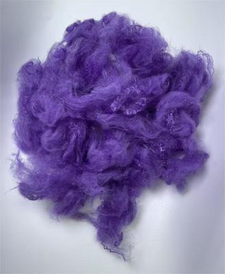 Harga yang bagus Recycled Polyester Staple Fiber 2.5D 51mm Deep Purple with 0.2% Oil Content and 0.7-15dtex Fiber Fineness on line
