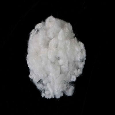 Harga yang bagus Serat Staple Polyester Kerongkongan Putih Serat Pendek 15D untuk Pengisian Bantal on line