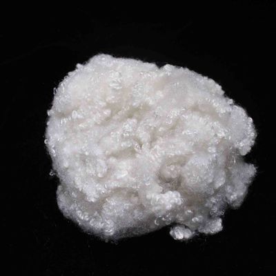 Harga yang bagus Serat tahan api 7D Non-Fluorescent untuk selimut bantalan kasur on line