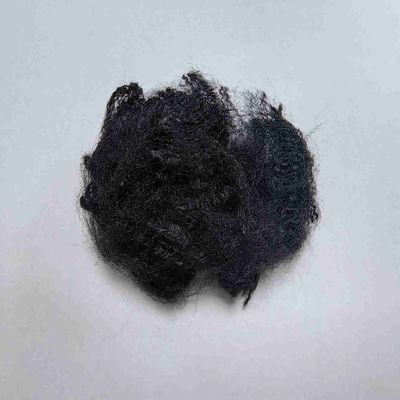 Harga yang bagus Flame Retardant Virgin Polyester Natural Fiber 51mm Hitam Untuk Kasur on line