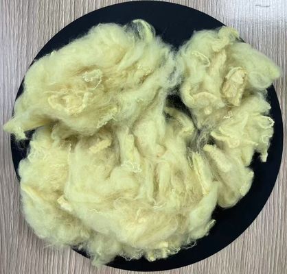 Harga yang bagus Serat Staple Polyester Daur Ulang 2.5D 51mm Chick Yellow on line