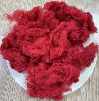Harga yang bagus Serat Poliester Dope Dyed non-silikonisasi 1.5D 38mm Merah Terang on line