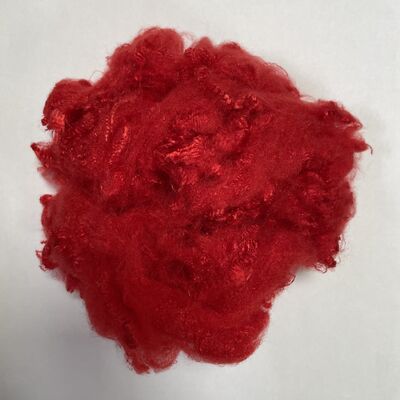Untuk Pembuatan Benang Pemintalan Tekstil 2.78D*38MM serat stapel poliester merah cerah, Serat Berwarna Merata Sangat Elastis
